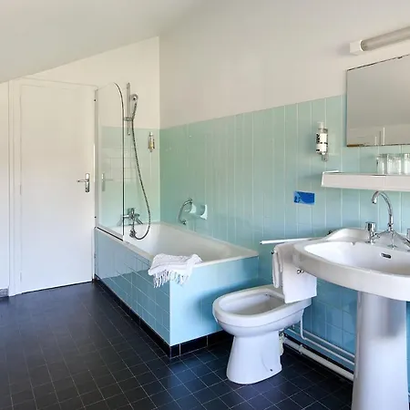 ベッド・アンド・ブレックファスト Maison Dominxenea 3*