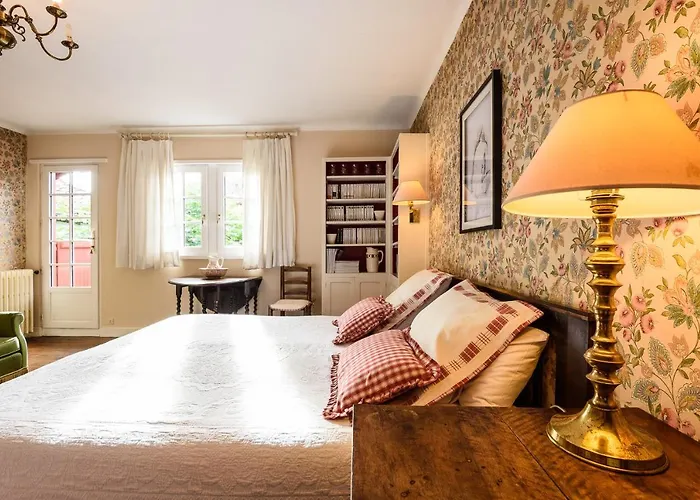 Maison Dominxenea Frühstückspension